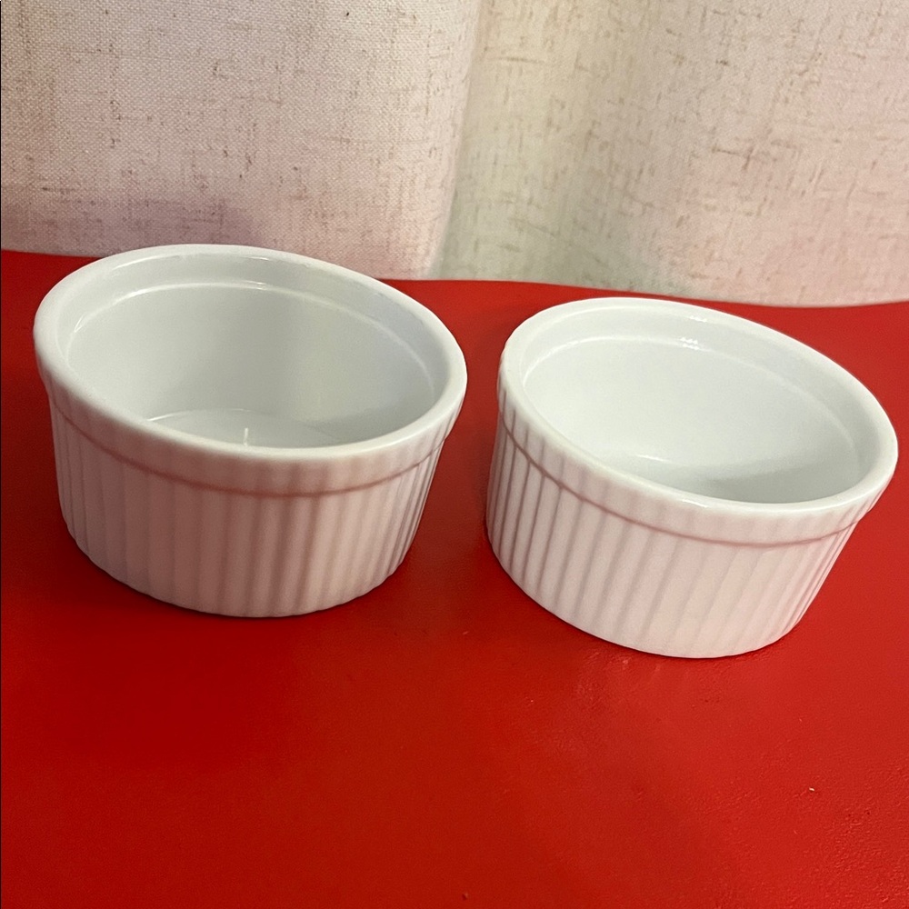 Crate & Barrel Round Porcelain White Ribbed Ramekin ser of 2